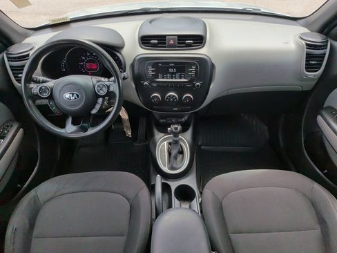 Used 2017 Kia Soul FWD image 23