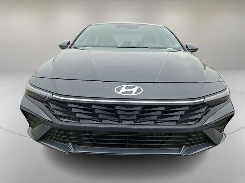 New 2026 Hyundai Elantra Blue image 2
