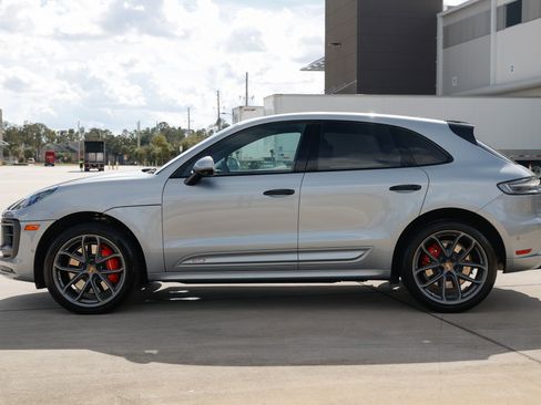 Used 2023 Porsche Macan GTS image 8