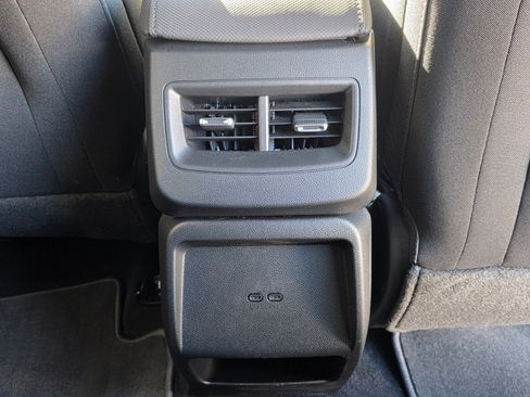 New 2026 Chevrolet Equinox EV LT w/ LPO, Blackout Package image 16