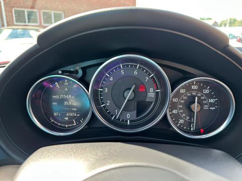 Used 2019 MAZDA MX-5 Miata RF Grand Touring w/ GT-S Package image 18