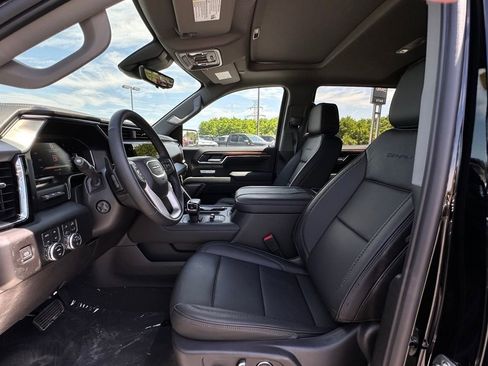 New 2026 GMC Sierra 1500 Denali w/ Denali Reserve Package AWD/4WD image 16