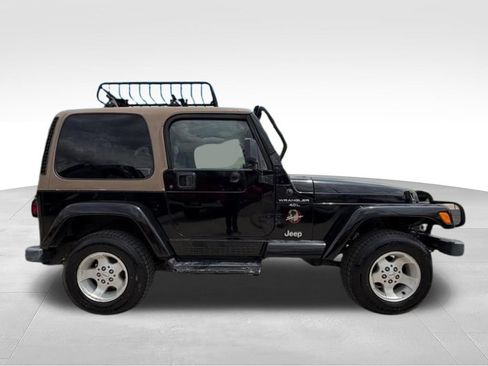 Used 2000 Jeep Wrangler Sahara AWD/4WD image 6