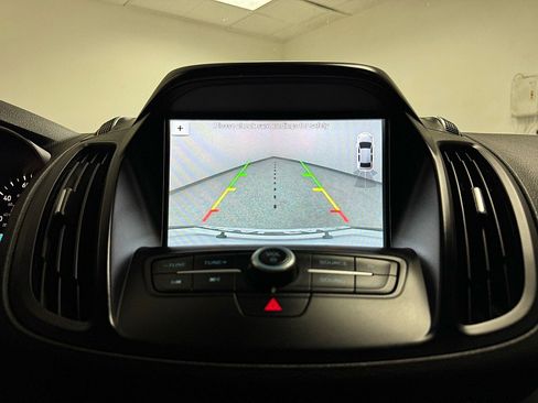 Used 2018 Ford Escape SE w/ Ford Safe & Smart Package image 20