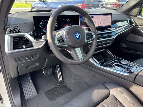 New 2026 BMW X5 xDrive50e w/ M Sport Package AWD/4WD image 14
