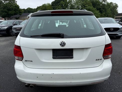 Used 2011 Volkswagen Jetta S FWD image 6