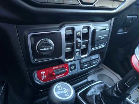 Used 2020 Jeep Wrangler Unlimited Rubicon image 27