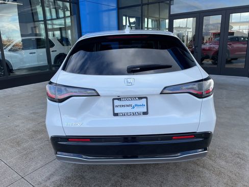 New 2026 Honda HR-V EX-L image 6
