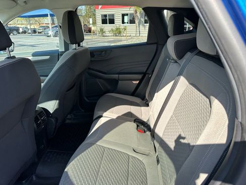 Used 2022 Ford Escape SE w/ Convenience Package image 18