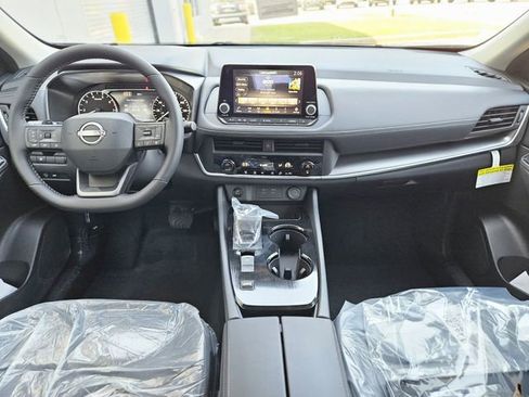 New 2026 Nissan Rogue SV image 14