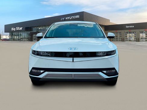 New 2024 Hyundai Ioniq 5 SEL image 12