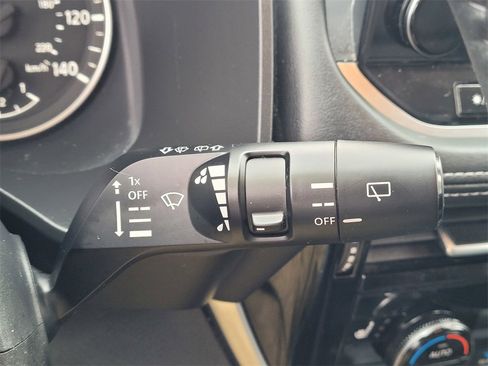 Used 2021 Nissan Rogue SL w/ Premium Package image 16