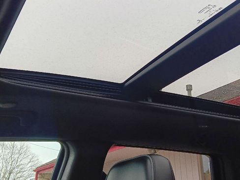 Used 2020 Jeep Grand Cherokee Overland image 24