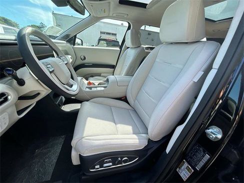 New 2026 Hyundai Palisade Calligraphy image 9