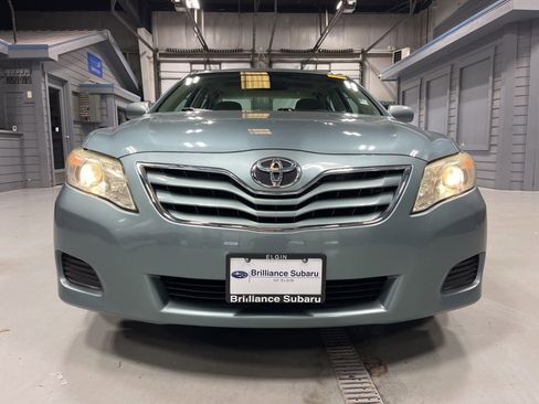 Used 2010 Toyota Camry FWD image 5