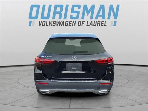 Used 2023 Mercedes-Benz GLA 250 image 3