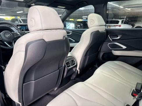 New 2025 Acura RDX SH-AWD image 23