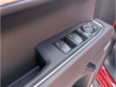New 2026 GMC Sierra 1500 SLT w/ SLT Premium Plus Package image 18