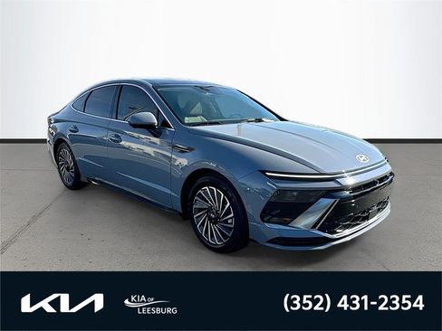 Used 2024 Hyundai Sonata Limited image 1