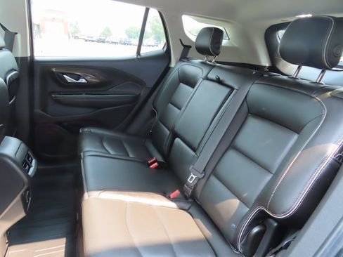 Used 2019 GMC Terrain Denali w/ Advanced Safety Package image 22