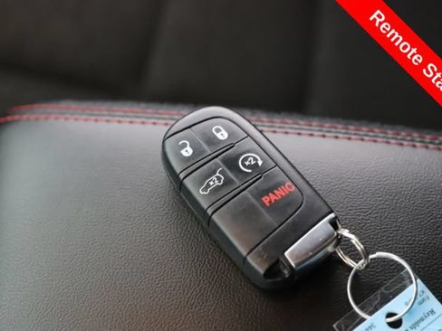 Used 2023 Dodge Durango R/T w/ Blacktop Package AWD/4WD image 3