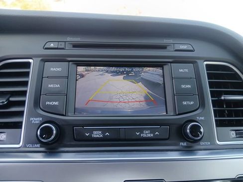 Used 2015 Hyundai Sonata SE w/ Option Group 09 image 7