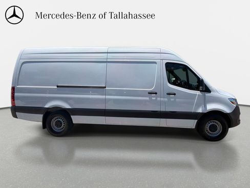 New 2026 Mercedes-Benz Sprinter 2500 image 4