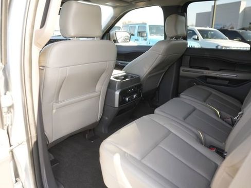 Used 2020 Ford Expedition XLT w/ Equipment Group 202A image 12