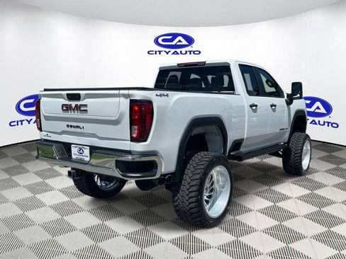 Used 2024 GMC Sierra 2500 Pro w/ 1SA Pro Safety Plus Package AWD/4WD image 3