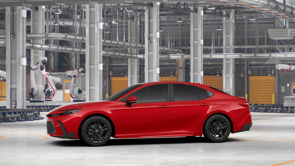 New 2026 Toyota Camry SE AWD/4WD image 3