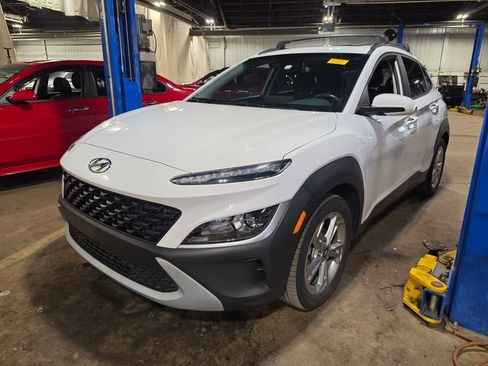 Used 2023 Hyundai Kona SEL w/ Convenience Package FWD image 1