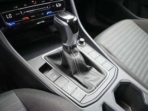 Used 2025 Volkswagen Jetta S FWD image 5