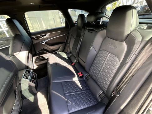 Used 2023 Audi RS 6 AWD/4WD image 26