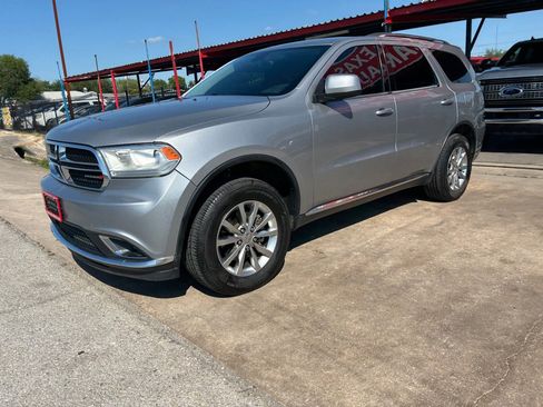 Used 2017 Dodge Durango SXT w/ Quick Order Package 23B AWD/4WD image 4