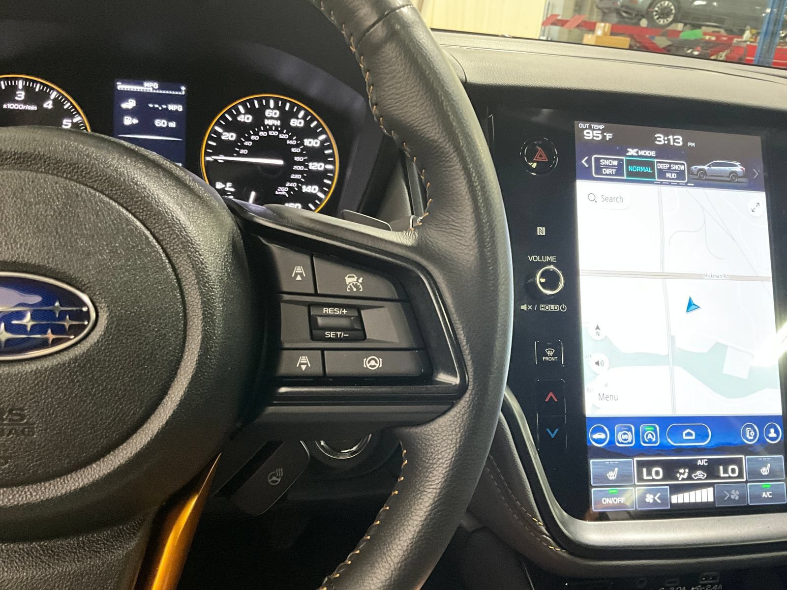 Used 2025 Subaru Outback Wilderness AWD/4WD image 19