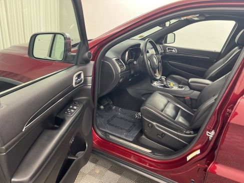 Used 2020 Jeep Grand Cherokee Limited w/ Premium Lighting Group image 12