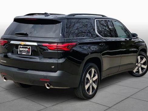 Used 2023 Chevrolet Traverse LT w/ LT Premium Package image 13