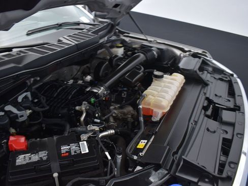 Used 2022 Ford F150 XLT image 22