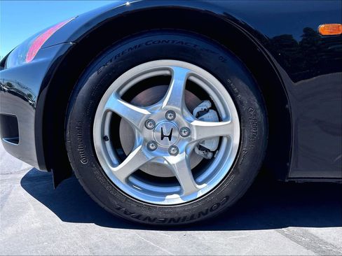 Used 2000 Honda S2000 image 12