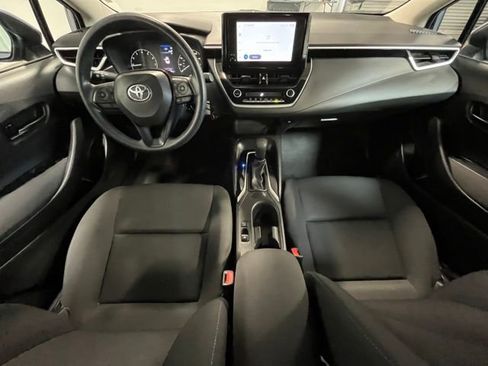 Used 2023 Toyota Corolla LE FWD image 17