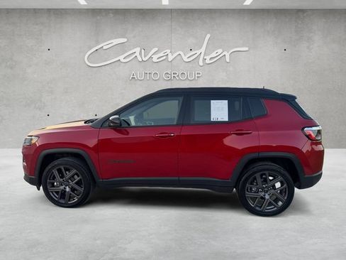 Used 2026 Jeep Compass Limited AWD/4WD image 13