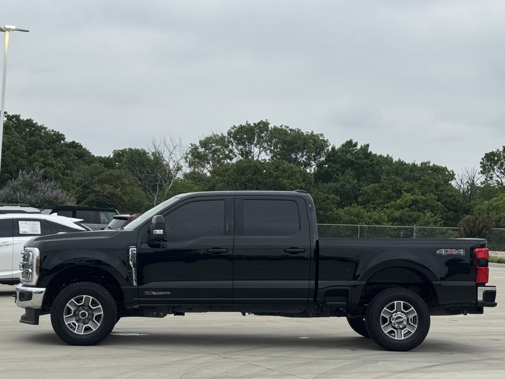Used 2024 Ford F250 Lariat AWD/4WD image 3