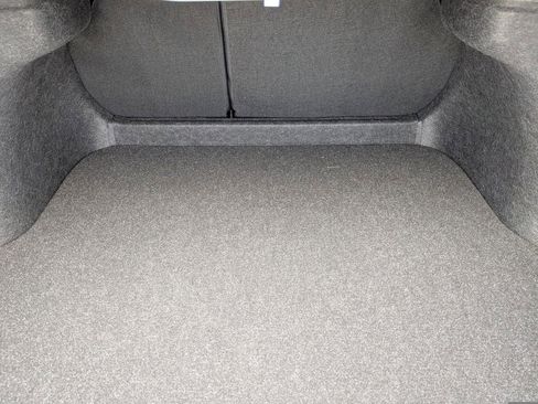 New 2026 Nissan Sentra SR w/ Floor Mat Package FWD image 26