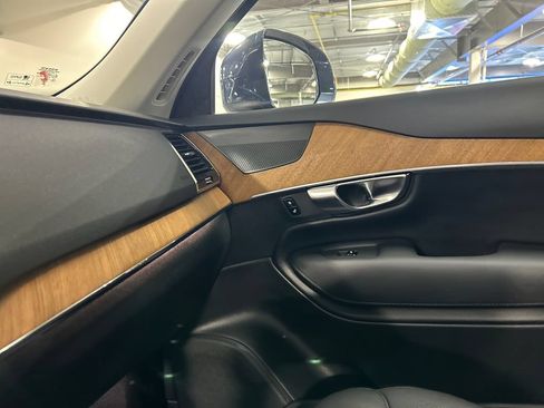 Used 2023 Volvo XC90 B6 Plus w/ Protection Package Premier AWD/4WD image 20