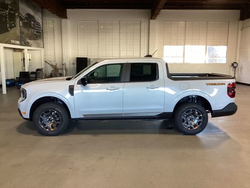 New 2026 Ford Maverick Tremor image 2