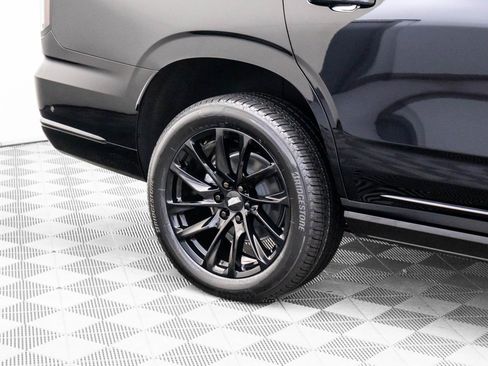 New 2026 Cadillac Escalade Sport w/ LPO, ONYX Package image 36