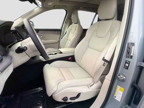 New 2026 Volvo XC90 T8 Ultra w/ Protection Package Premier AWD/4WD image 22