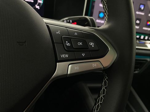 New 2026 Volkswagen Tiguan SE AWD/4WD image 16
