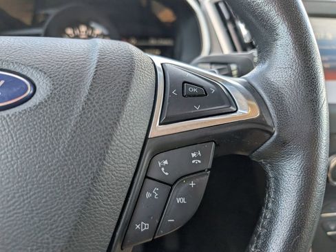 Used 2015 Ford Edge SEL w/ Equipment Group 201A image 16