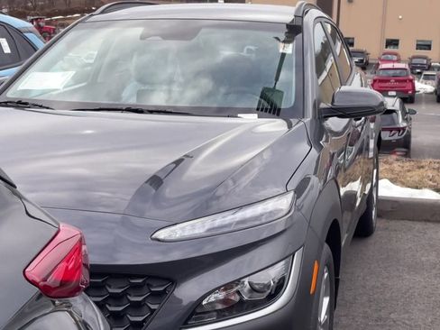 Certified 2023 Hyundai Kona SEL image 4